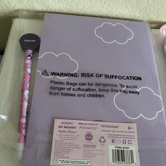 Sanrio Bundle - Picture 3 of 4